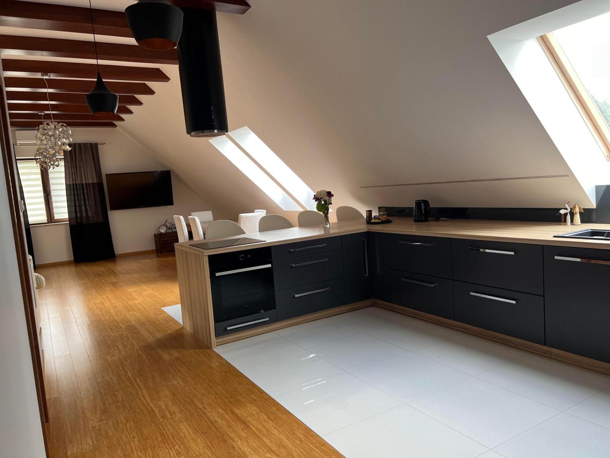 Apartment Cud I Miod *
